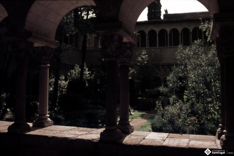 Vistes del monestir de Sant Cugat del Vallès.