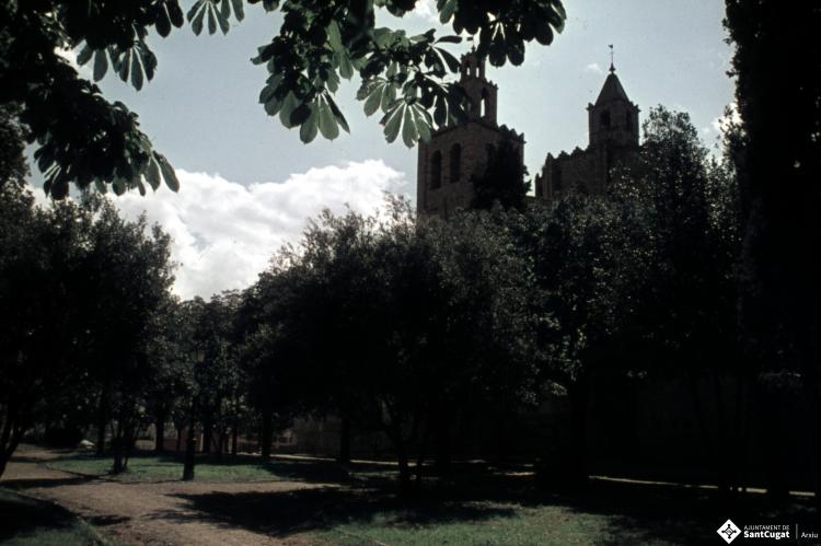 Vistes del monestir de Sant Cugat del Vallès.