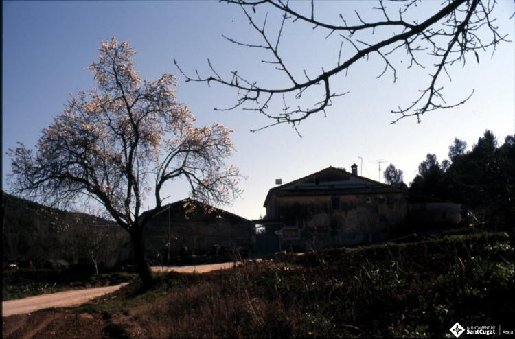 Masia Can Borrell.