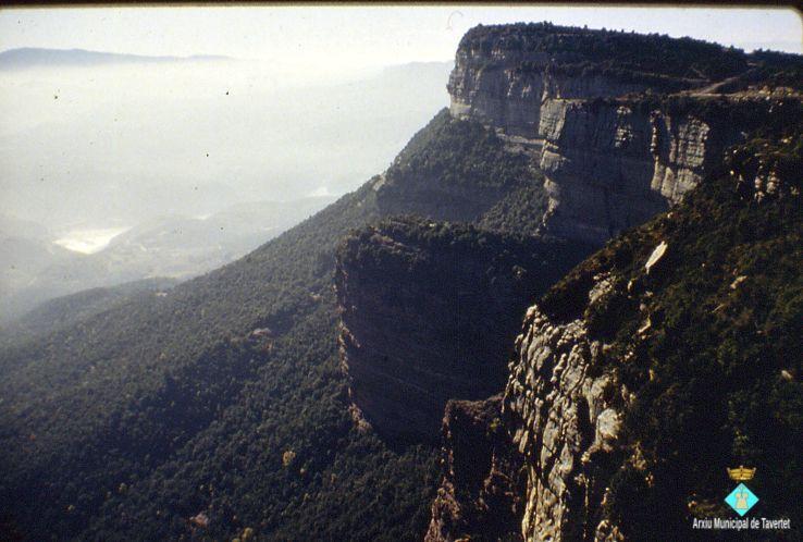 02 Cingles de Pla Castell des de Tavertet