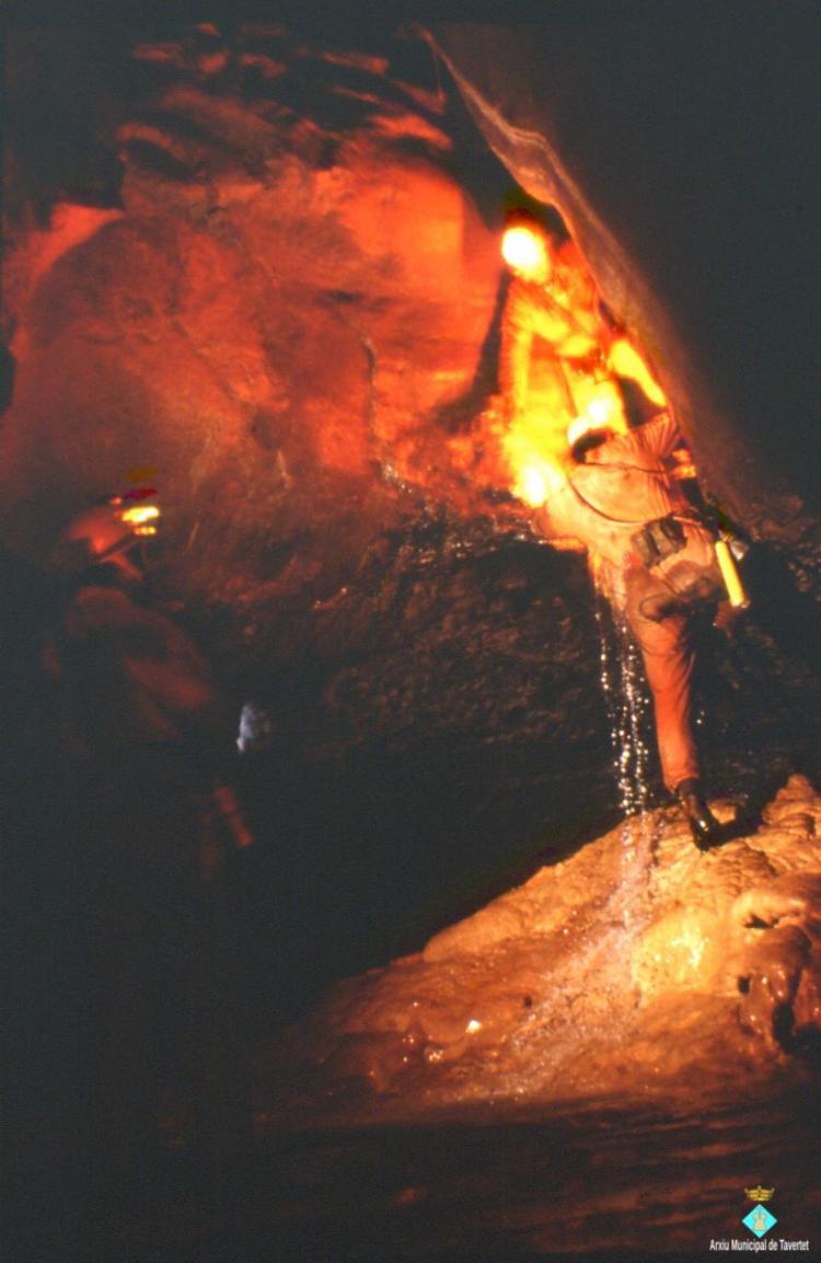 55 Cova del Serrat del Vent