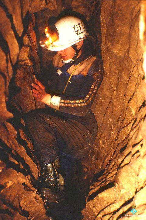 73 Cova del Serrat del Vent
