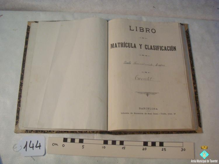 0144-Llibre de regsitre escola