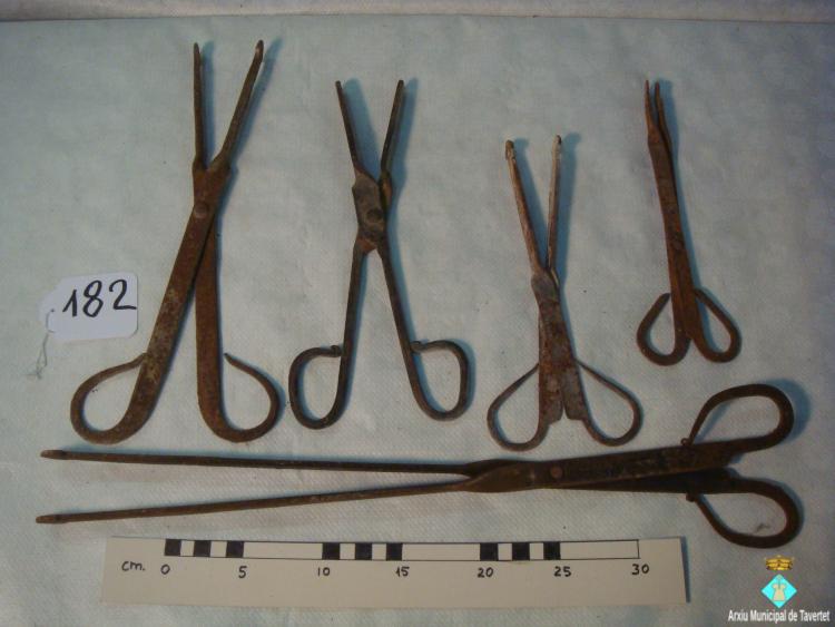 0182-5 esmolls d'agafar brases