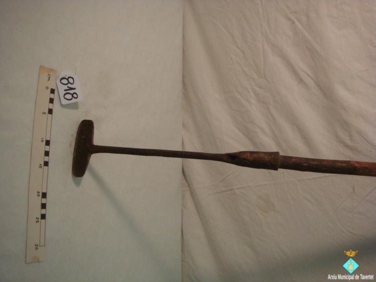 0818-Instrument per atiar foc (?)