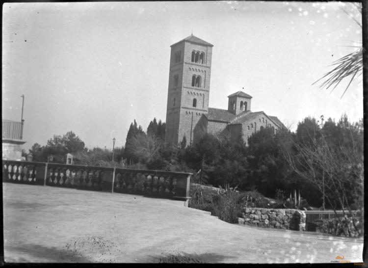 Monestir neoromànic de Sant Miquel. Barcelona, el Poble Espanyol.