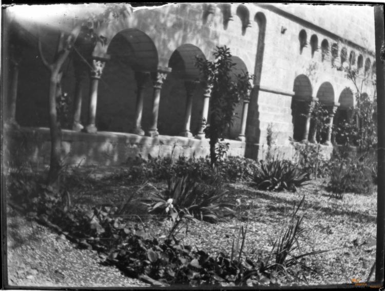 Claustre del monestir de Sant Cugat del Vallès