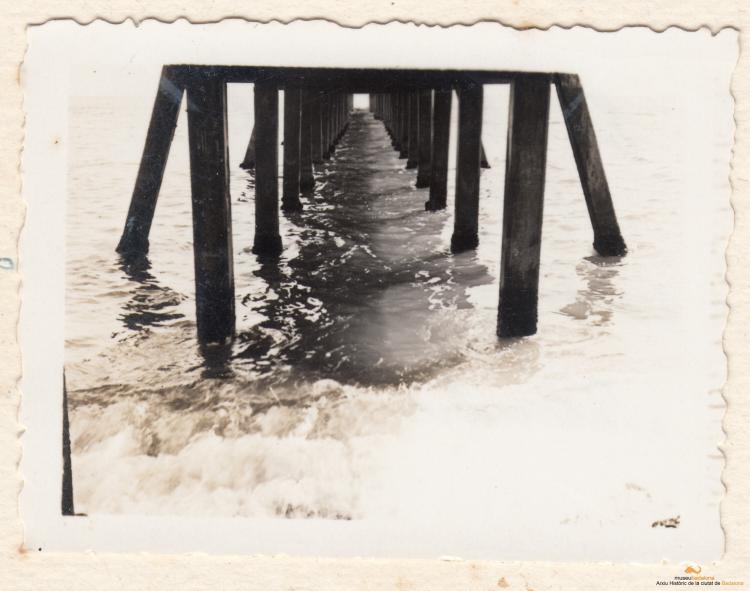 Badalona. Monuments. El Pont del Petroli
