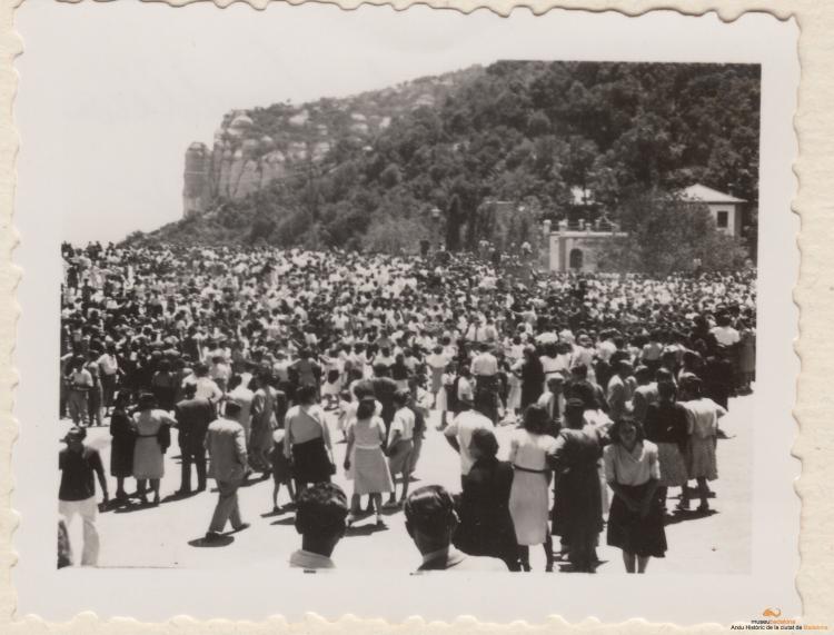 Aplec a Montserrat. Llántia del Sardanista