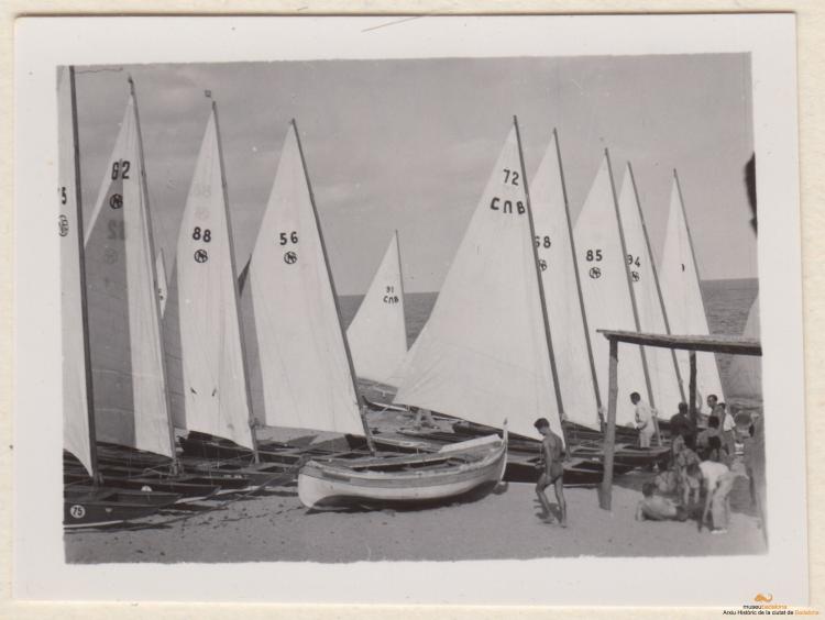 Festa Major. Patins de vela: descripció i Regata