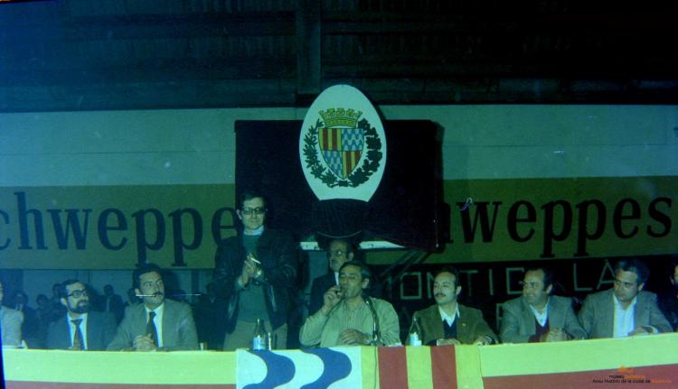 Ajuntament Ple al paveló de la Plana