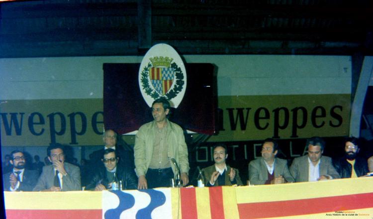 Ajuntament Ple al paveló de la Plana