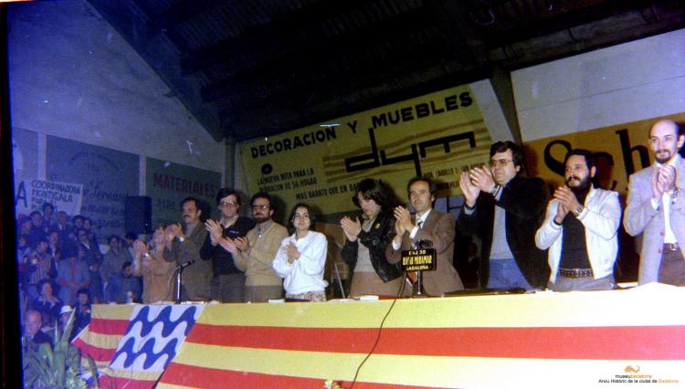 Ajuntament Ple al paveló de la Plana
