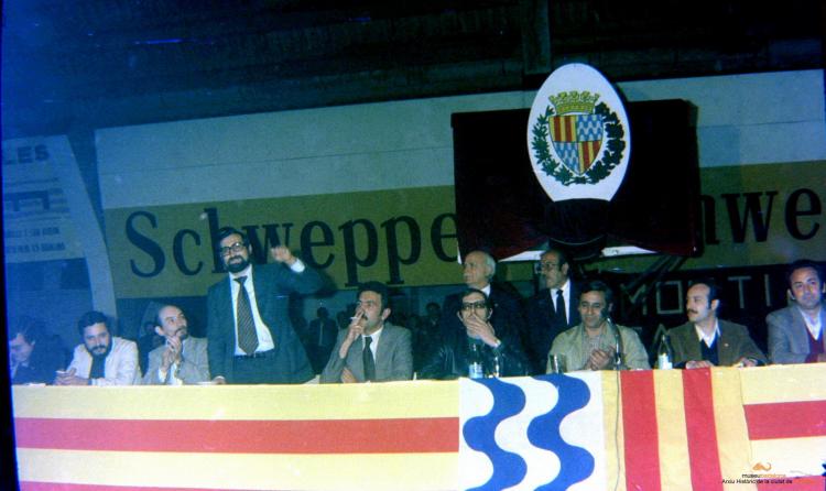 Ajuntament Ple al paveló de la Plana