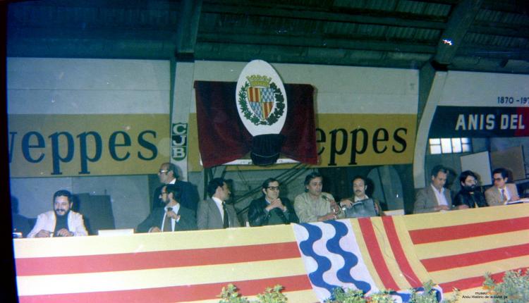 Ajuntament Ple al paveló de la Plana