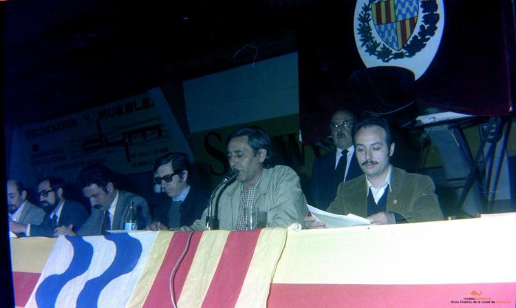 Ajuntament Ple al paveló de la Plana