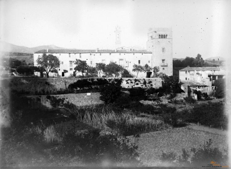 Vista general del monestir de Sant Jeroni de la Murtra