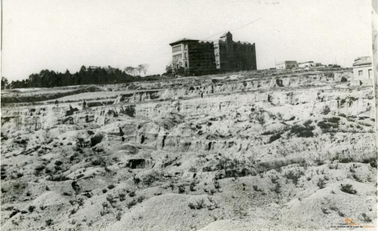 Topografia. Barris. Llefià