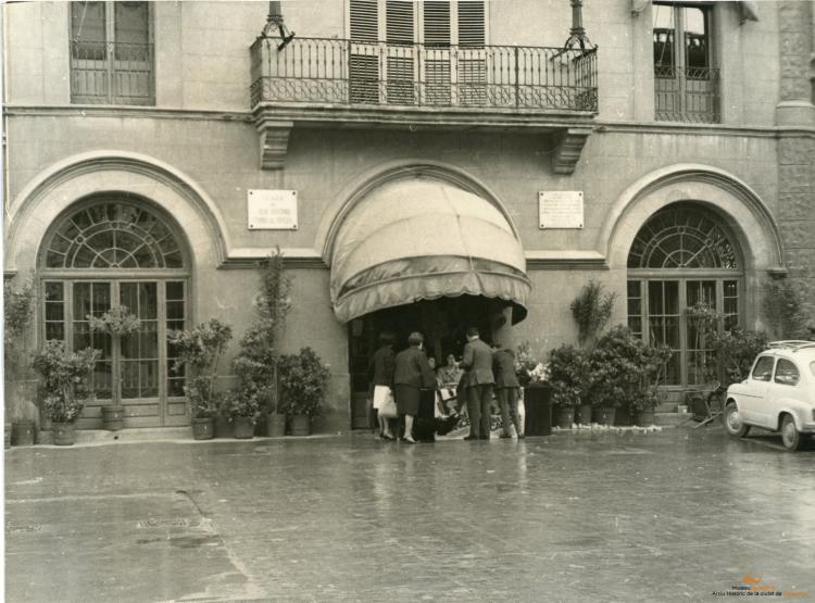 Topografia. Carrers. Plaça de la Vila