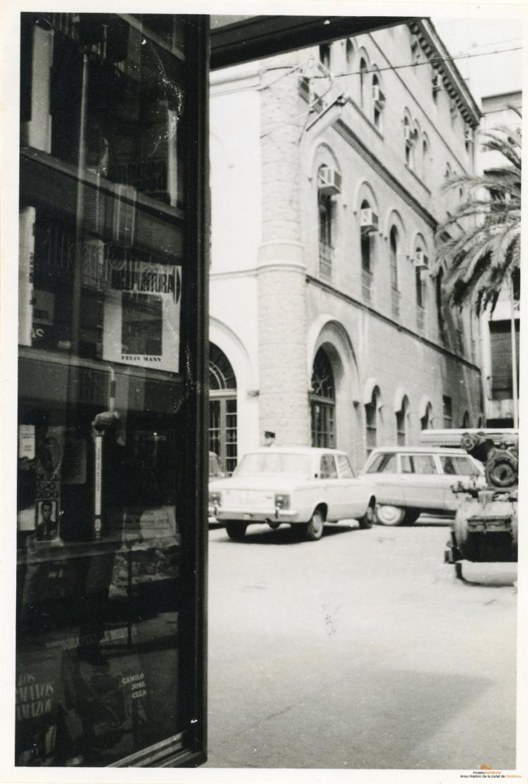 Topografia. Carrers. Plaça de la Vila