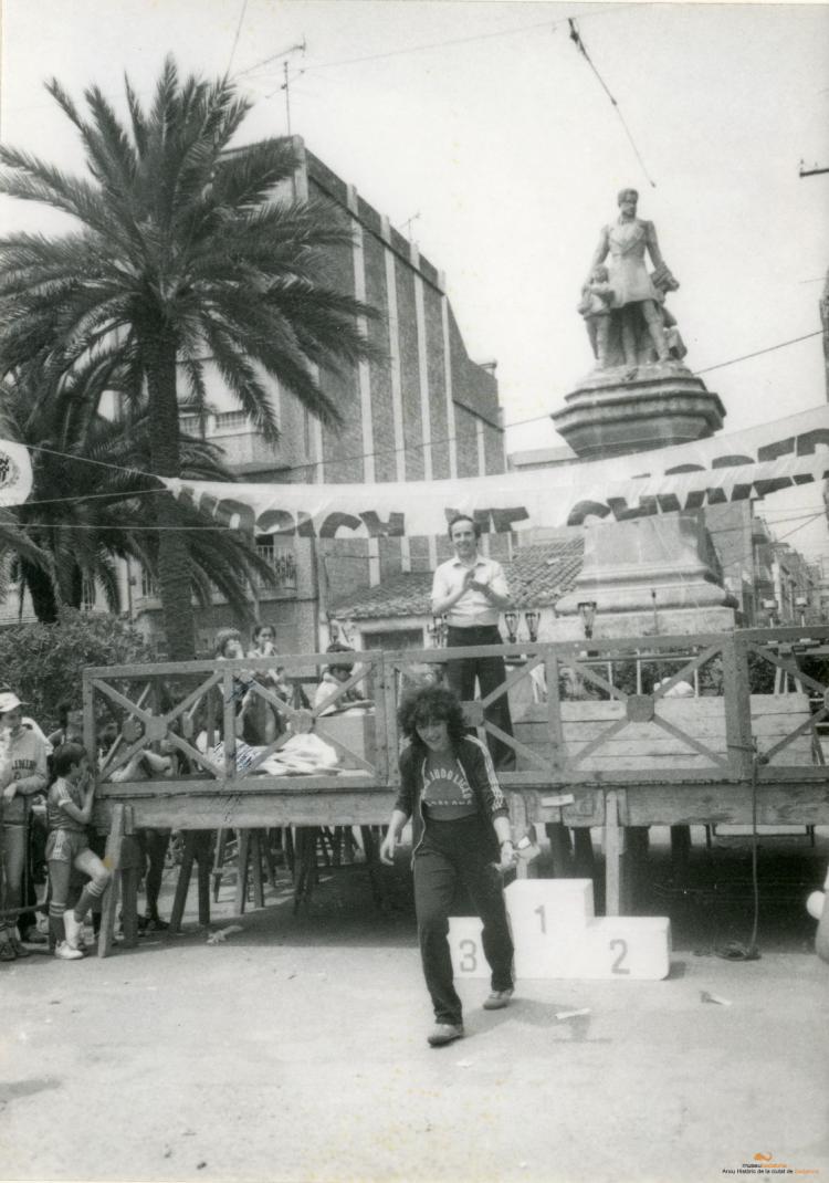 Escultura. Roca i Pi