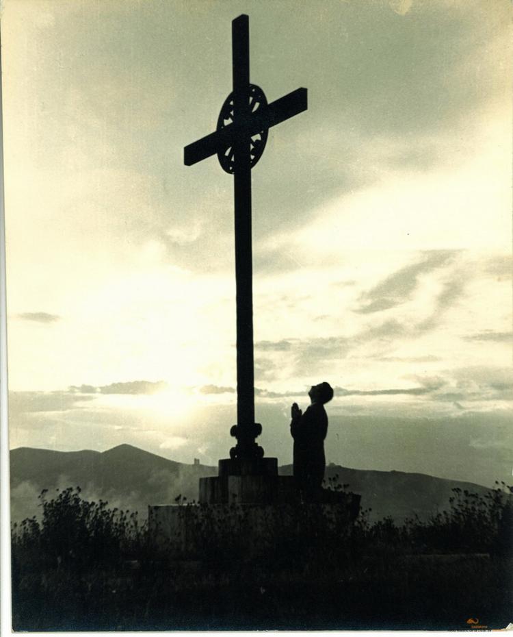 Escultura. Creu de terme
