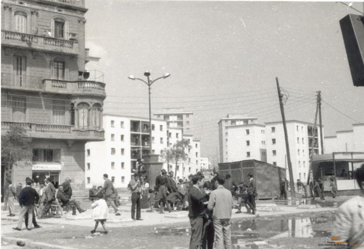 Topografia. Barri d'Artigas. Plaça dels Andes