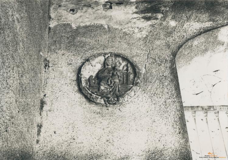 Sant Jeroni de la Murtra. Clau de volta