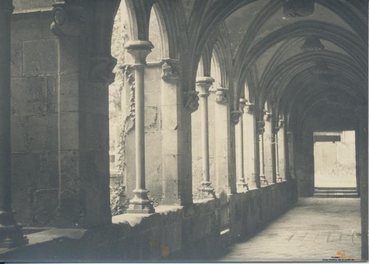 Sant Jeroni de la Murtra. Claustre