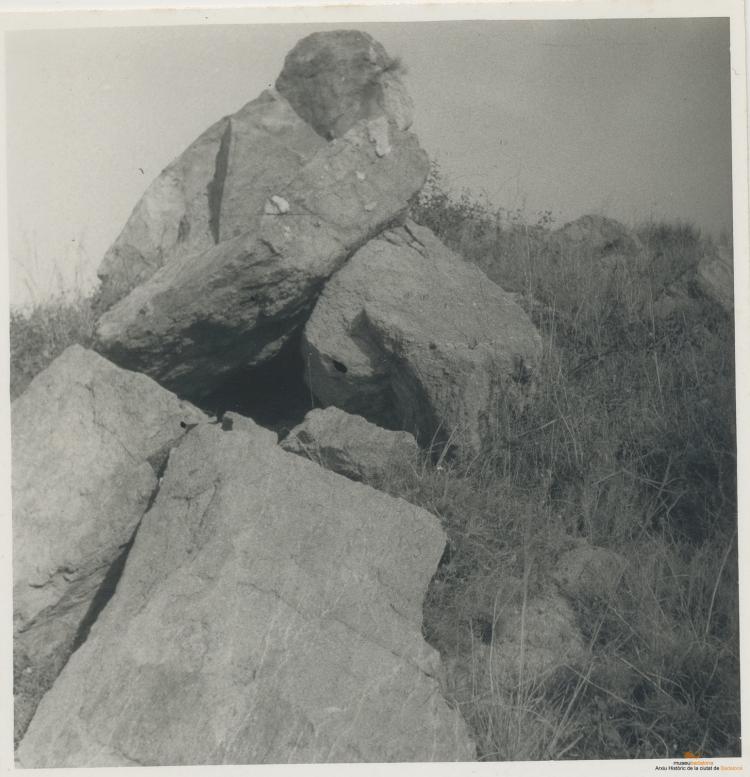 Arqueologia. Dolmen Coma d'Oms