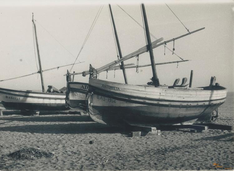 Platja. Barques. Pesca