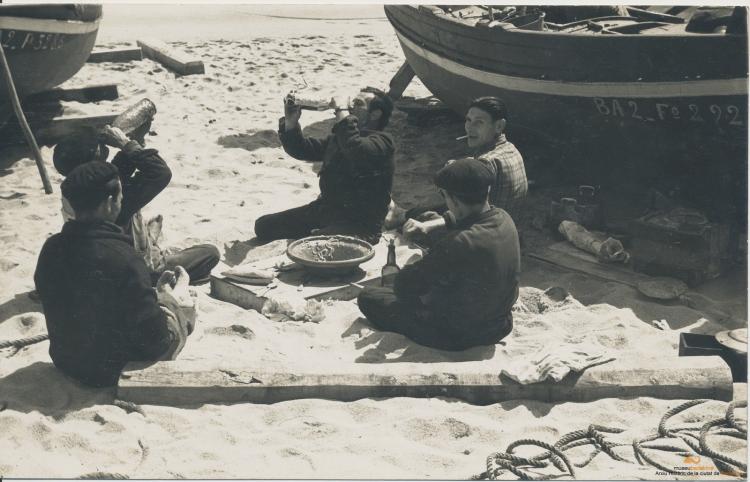 Platja. Barques. Pesca