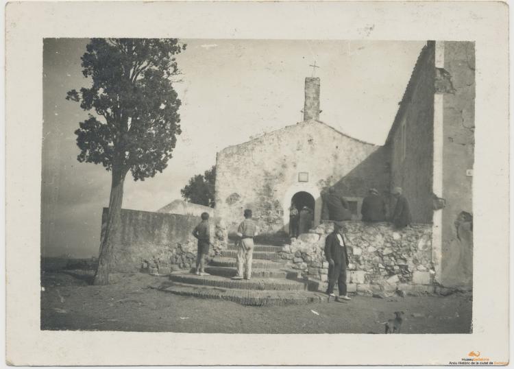 Serralada litoral. Ermita de Sant Mateu