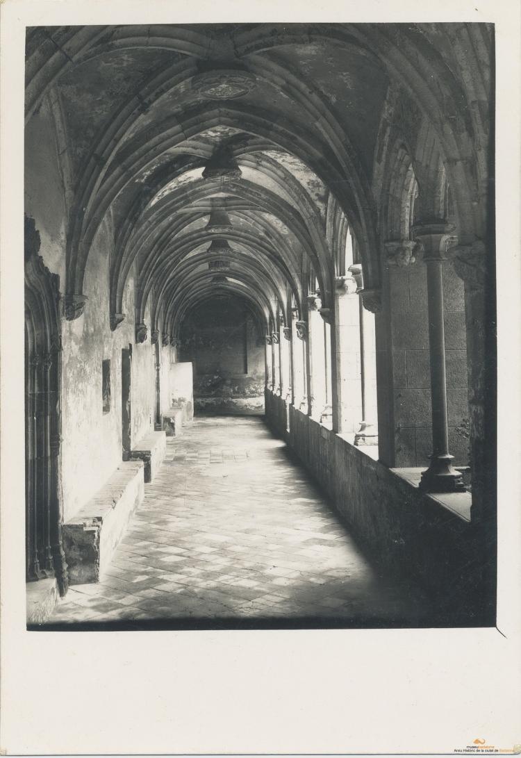 Sant Jeroni de la Murtra. Claustre