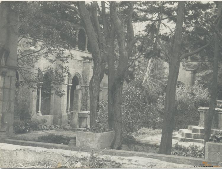 Sant Jeroni de la Murtra. Claustre