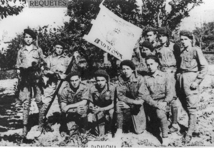 Crònica gràfica; Grup de requetès