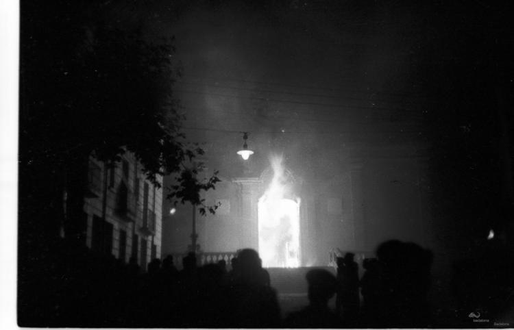 Crònica gràfica; Incendis edificis religiosos: Església de Santa Maria