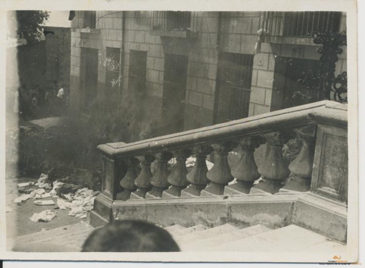 Crònica gràfica; Incendis edificis religiosos: Església de Santa Maria