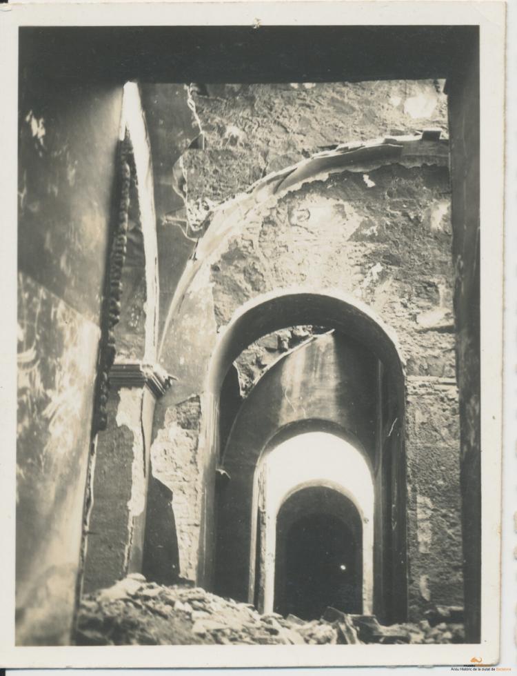 Crònica gràfica; Incendis edificis religiosos: Església de Santa Maria