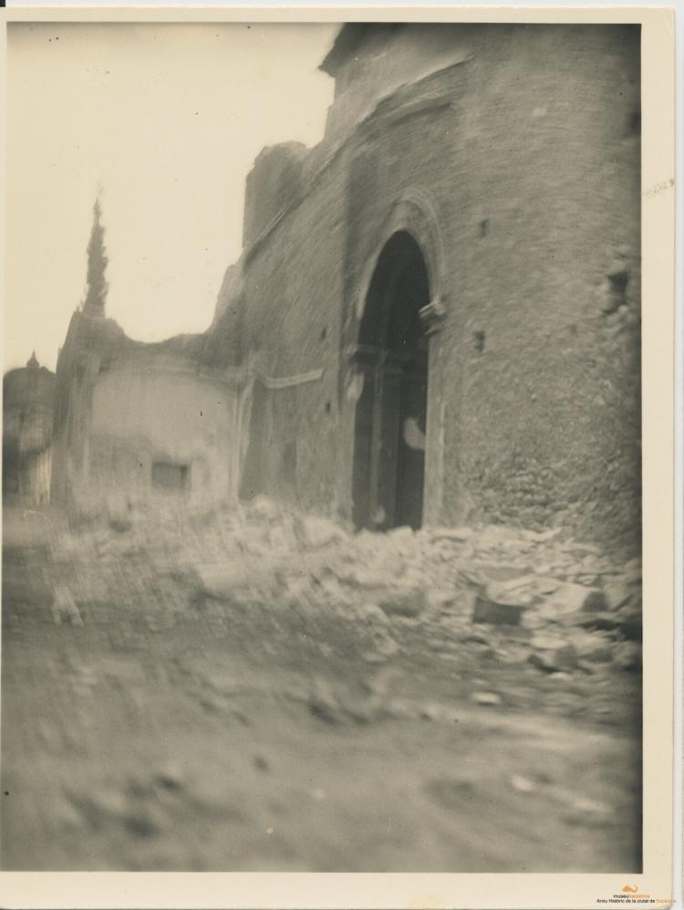 Crònica gràfica; Incendis edificis religiosos: Església de Santa Maria