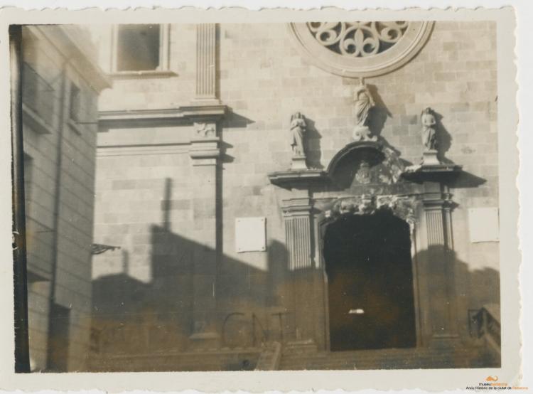 Crònica gràfica; Incendis edificis religiosos: Església de Santa Maria