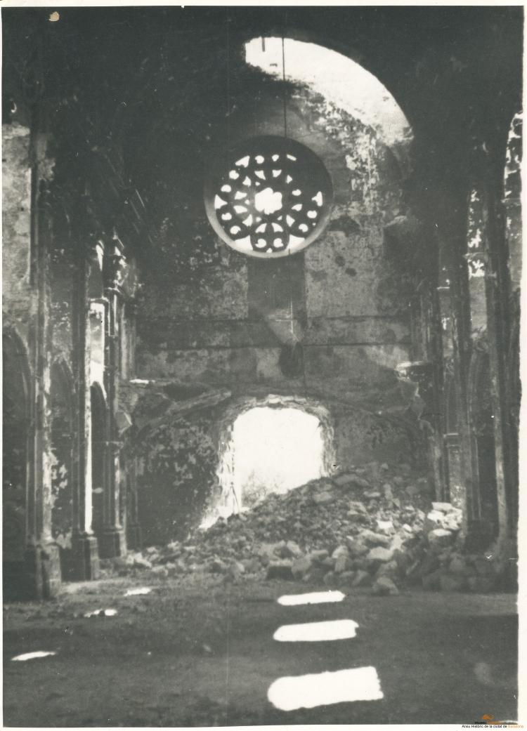 Crònica gràfica; Incendis edificis religiosos: Església de Santa Maria