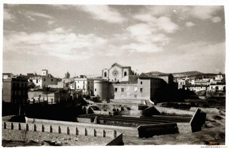 Crònica gràfica; Incendis edificis religiosos: Església de Santa Maria