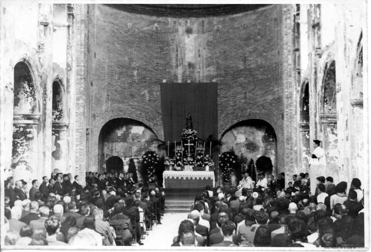 Crònica gràfica;Missa de festa major a l'església de Santa Maria