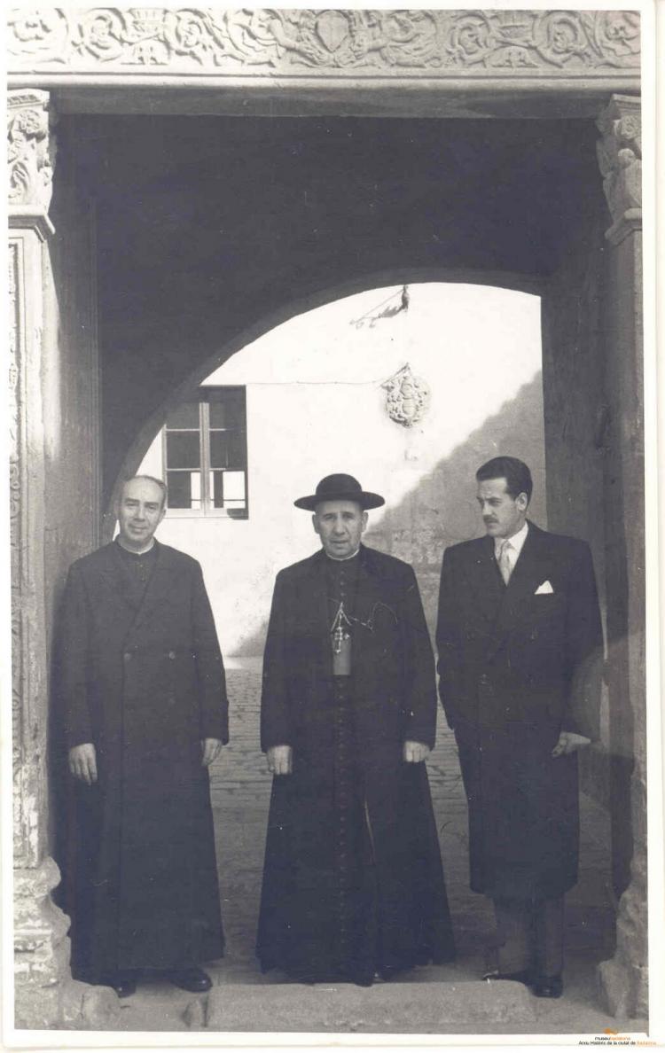 Crònica gràfica;Visita pastoral del Bisbe Modrego