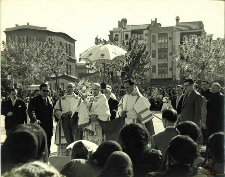Crònica gràfica;Visita de la Verge de Fàtima a Badalona