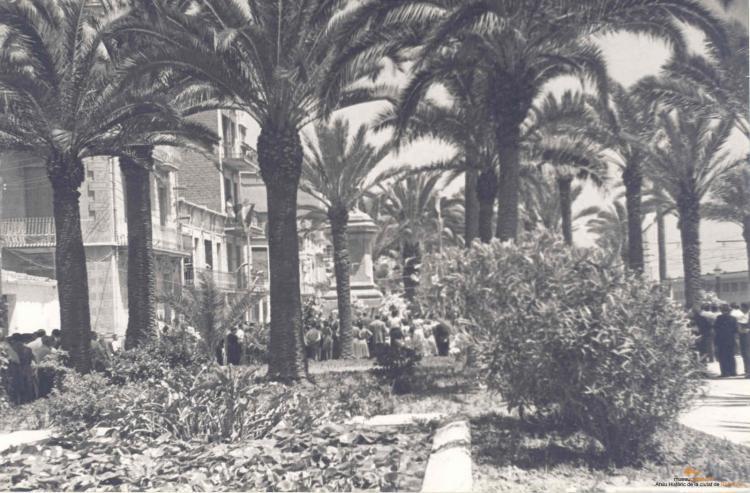 Crònica gràfica;Centenari de la mort de Vicenç Roca i Pi
