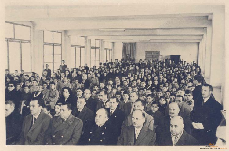 Crònica gràfica;Inauguració de les Escoles Salesianes