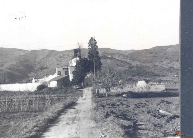 Crònica gràfica;Enderroc de la masia de Can Ruti