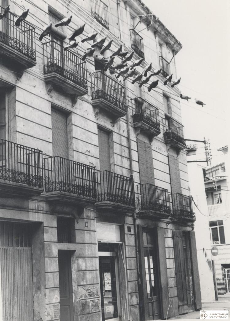 Façana del carrer del Pont, 9